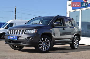 Внедорожник / Кроссовер Jeep Compass 2015 в Киеве