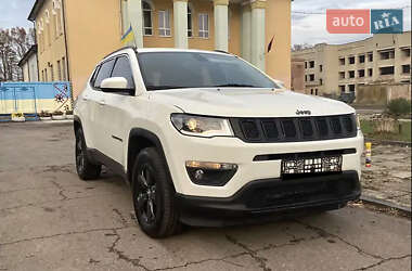 Внедорожник / Кроссовер Jeep Compass 2019 в 