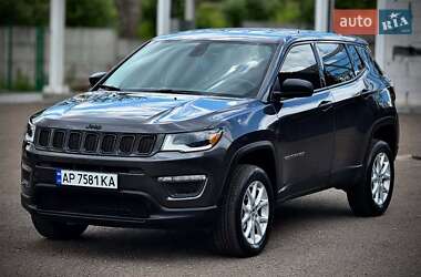 Внедорожник / Кроссовер Jeep Compass 2017 в Львове