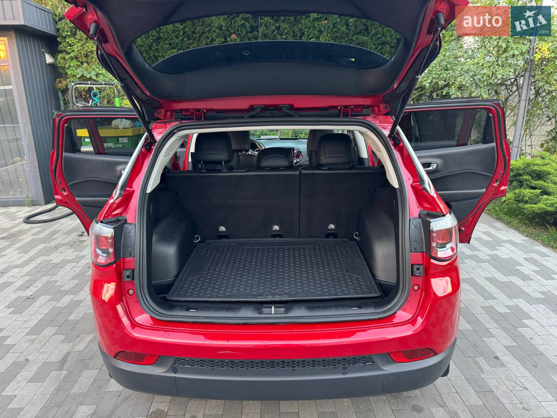 2018 Jeep Compass - мініатюра 3