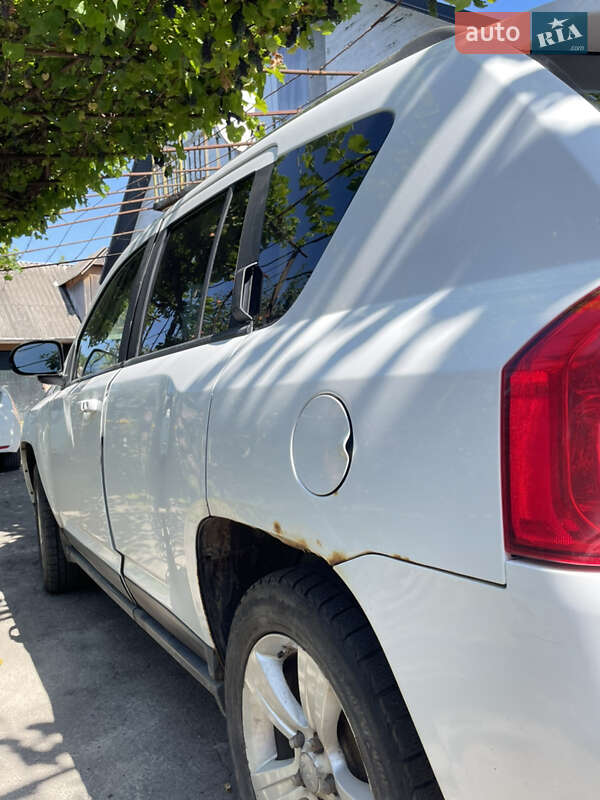 Позашляховик / Кросовер Jeep Compass 2011 в Рівному фото 6 Позашляховик / Кросовер Jeep Compass 2011 в Рівному