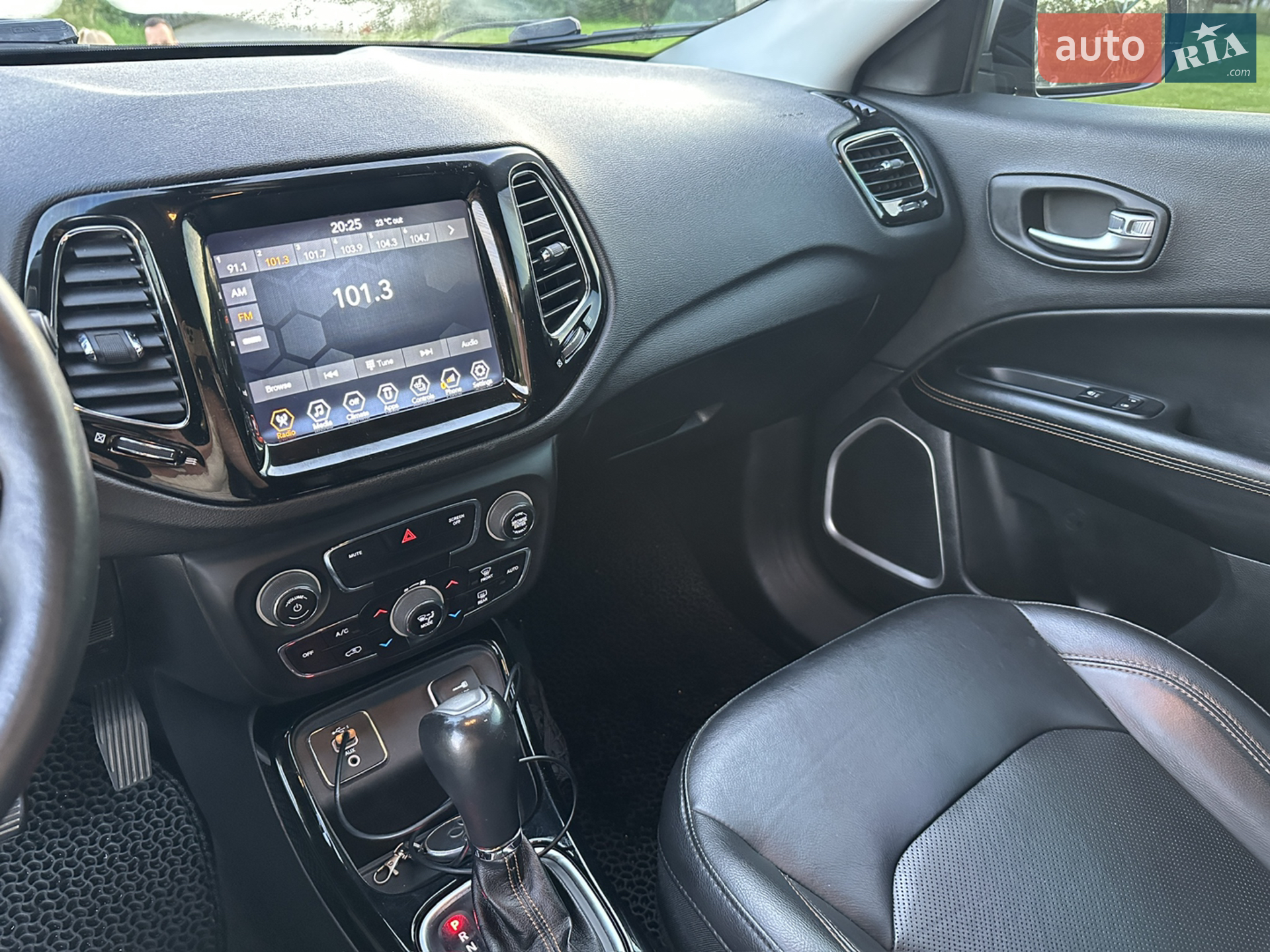 2018 Jeep Compass - мініатюра 11