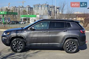 Внедорожник / Кроссовер Jeep Compass 2018 в Киеве
