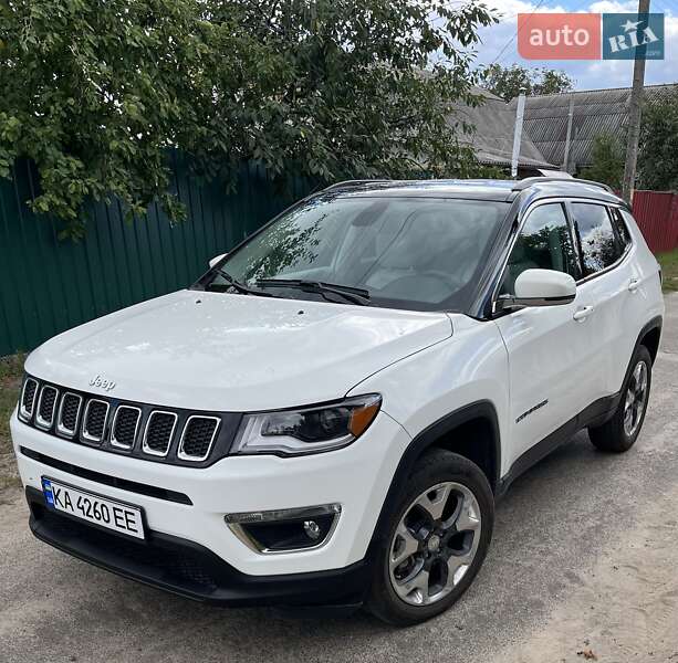 Внедорожник / Кроссовер Jeep Compass 2019 в 