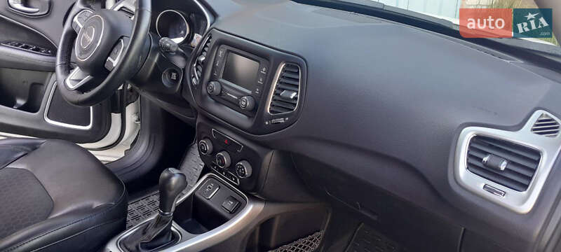 Внедорожник / Кроссовер Jeep Compass 2018 в Харькове