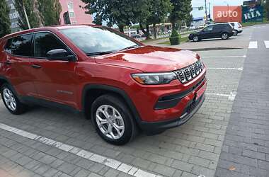 Внедорожник / Кроссовер Jeep Compass 2024 в 