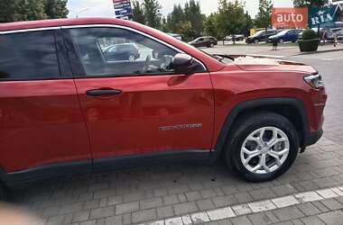 Внедорожник / Кроссовер Jeep Compass 2024 в 