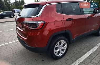 Внедорожник / Кроссовер Jeep Compass 2024 в 