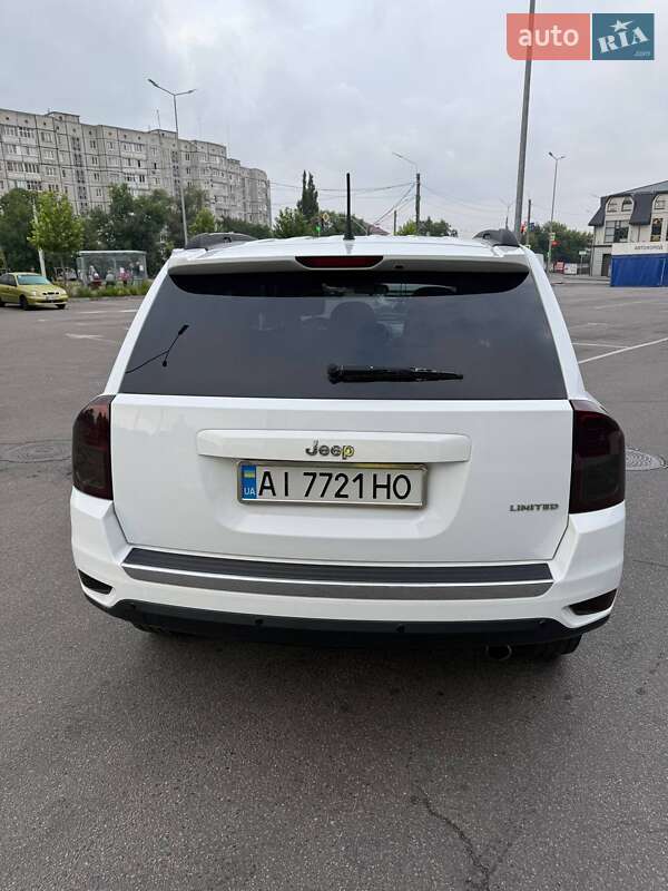 Внедорожник / Кроссовер Jeep Compass 2011 в Белой Церкви