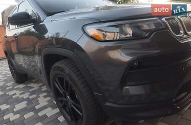 Внедорожник / Кроссовер Jeep Compass 2022 в 