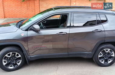 Внедорожник / Кроссовер Jeep Compass 2018 в 