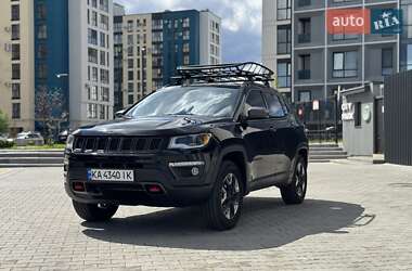 Внедорожник / Кроссовер Jeep Compass 2017 в Киеве