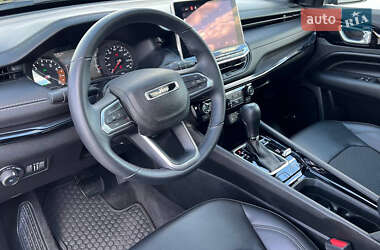 Внедорожник / Кроссовер Jeep Compass 2022 в 