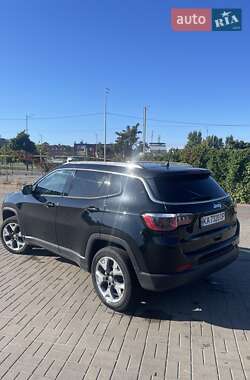 Внедорожник / Кроссовер Jeep Compass 2019 в 