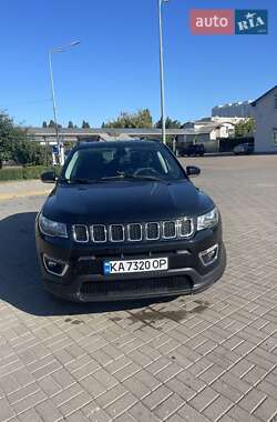 Внедорожник / Кроссовер Jeep Compass 2019 в Киеве