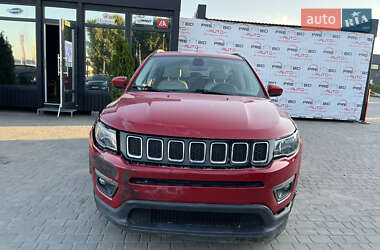 Внедорожник / Кроссовер Jeep Compass 2018 в 