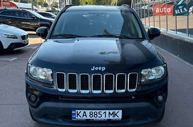Внедорожник / Кроссовер Jeep Compass 2014 в 