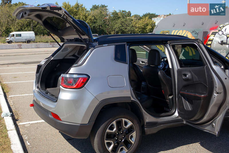 Позашляховик / Кросовер Jeep Compass 2017 в Києві