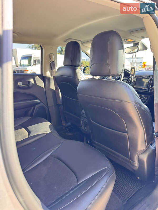 Внедорожник / Кроссовер Jeep Compass 2021 в Сумах