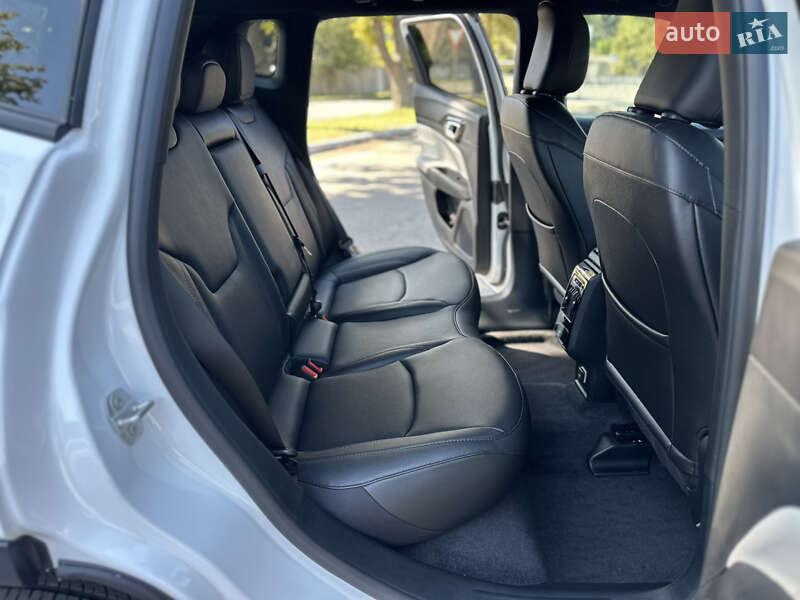 Внедорожник / Кроссовер Jeep Compass 2024 в Первомайске