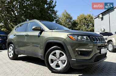 Внедорожник / Кроссовер Jeep Compass 2018 в 