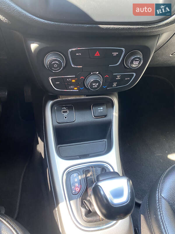 Внедорожник / Кроссовер Jeep Compass 2020 в Ровно
