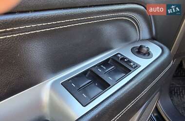 Внедорожник / Кроссовер Jeep Compass 2015 в 