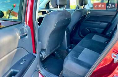 Внедорожник / Кроссовер Jeep Compass 2014 в 