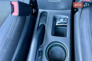 Внедорожник / Кроссовер Jeep Compass 2014 в 