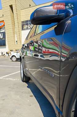Внедорожник / Кроссовер Jeep Compass 2018 в 