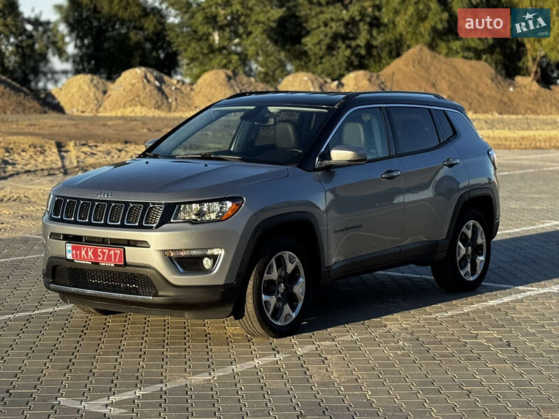 Внедорожник / Кроссовер Jeep Compass 2018 в Черкассах