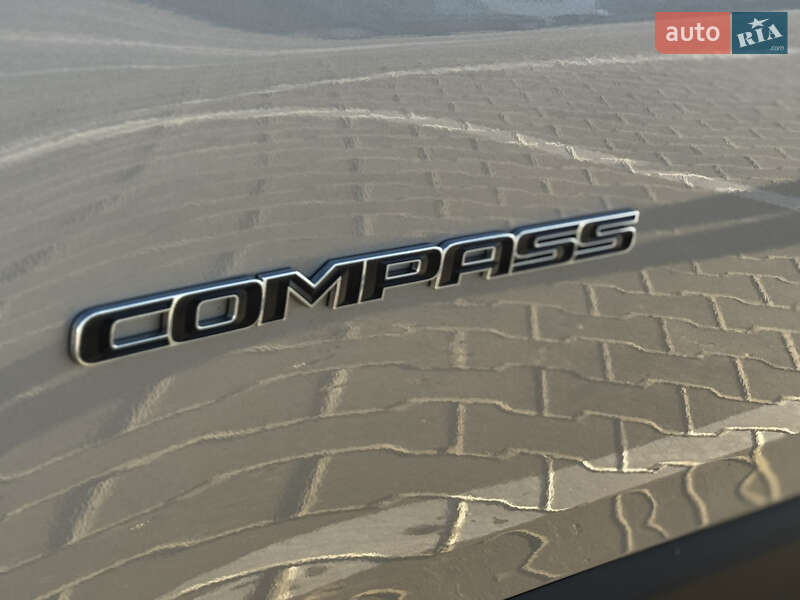 Внедорожник / Кроссовер Jeep Compass 2018 в Черкассах