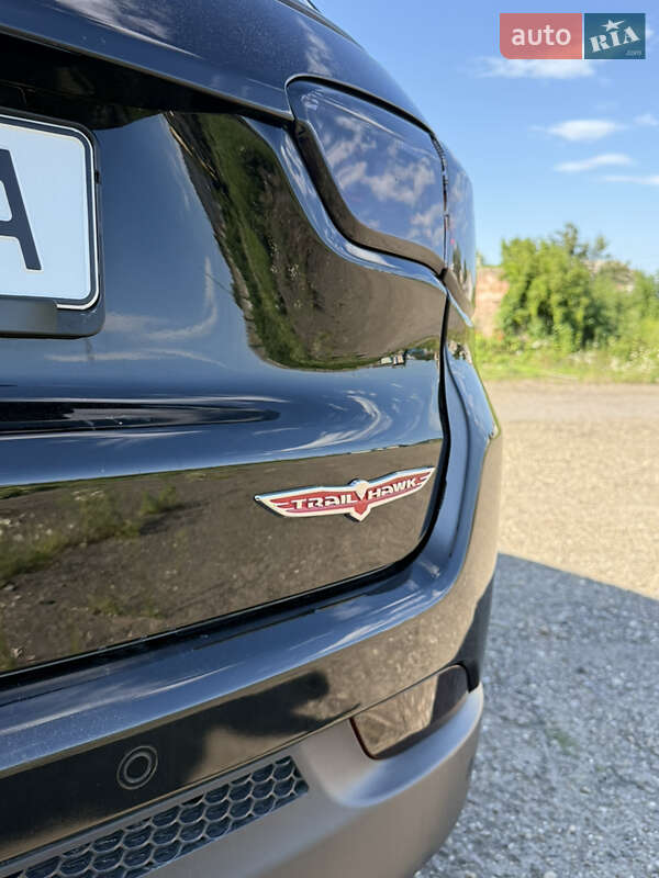 Внедорожник / Кроссовер Jeep Compass 2019 в Черновцах