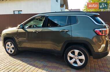 Внедорожник / Кроссовер Jeep Compass 2017 в 