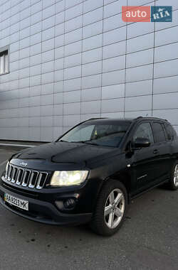 Позашляховик / Кросовер Jeep Compass 2012 в Києві