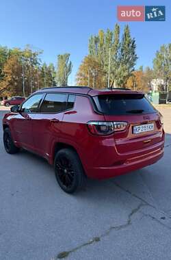 Внедорожник / Кроссовер Jeep Compass 2022 в 