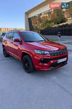 Внедорожник / Кроссовер Jeep Compass 2022 в 