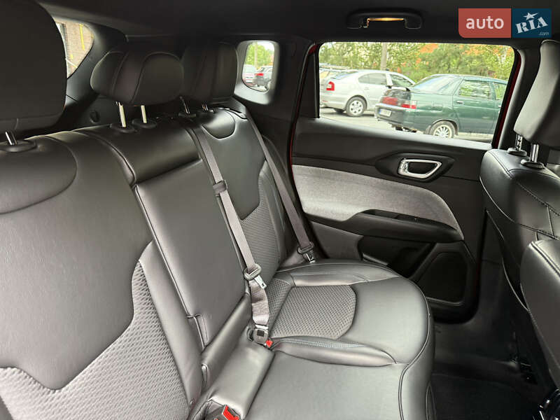 Внедорожник / Кроссовер Jeep Compass 2023 в Полтаве