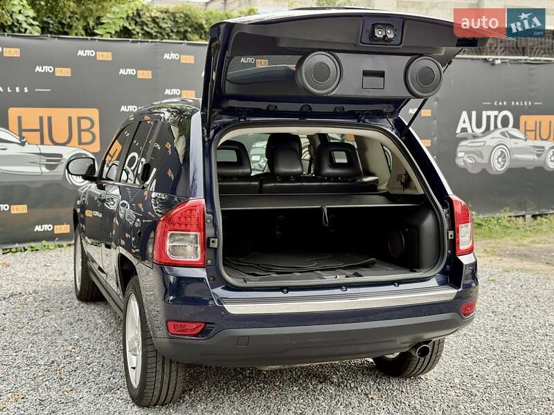 Внедорожник / Кроссовер Jeep Compass 2012 в Харькове