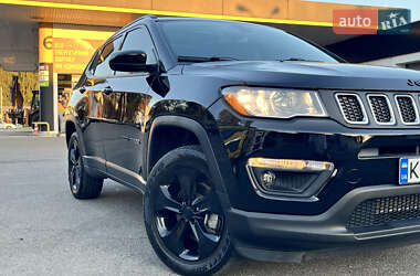 Внедорожник / Кроссовер Jeep Compass 2020 в 