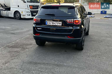 Внедорожник / Кроссовер Jeep Compass 2020 в 