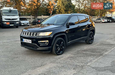 Внедорожник / Кроссовер Jeep Compass 2020 в 