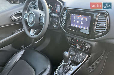 Внедорожник / Кроссовер Jeep Compass 2020 в 