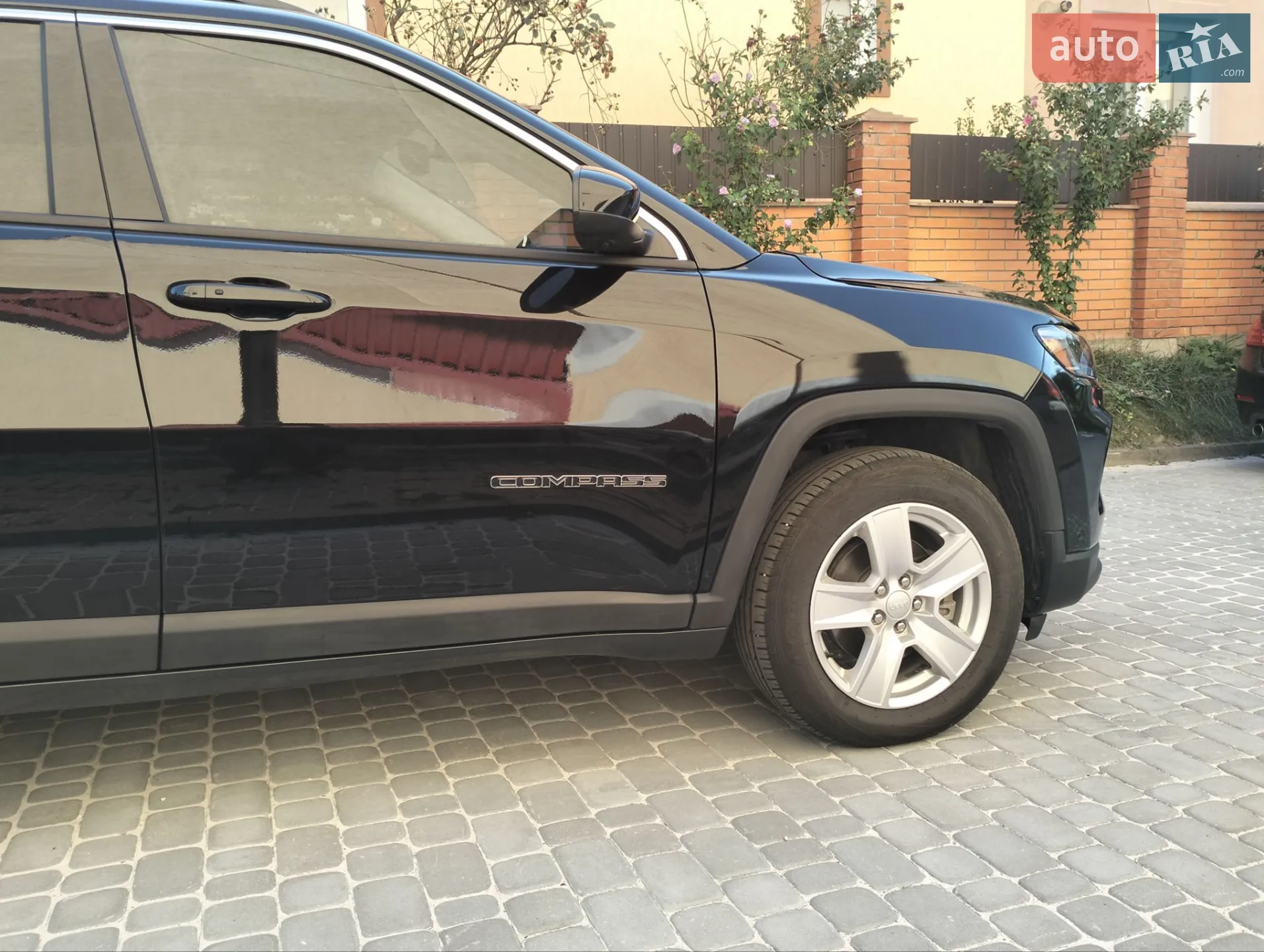 2021 Jeep Compass - мініатюра 9