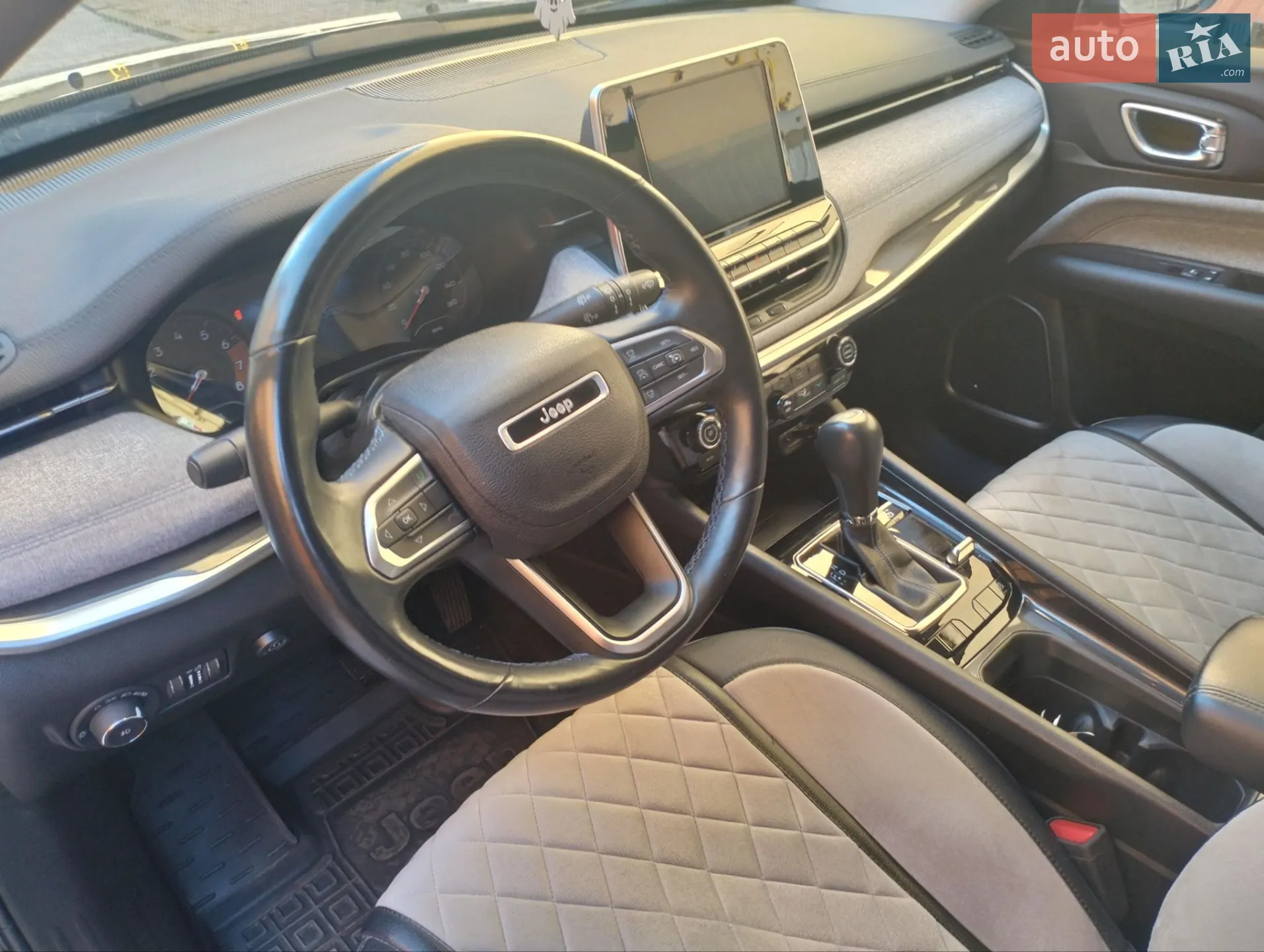 2021 Jeep Compass - мініатюра 23