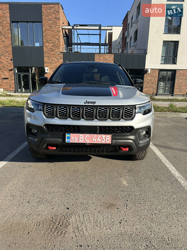 Внедорожник / Кроссовер Jeep Compass 2024 в 