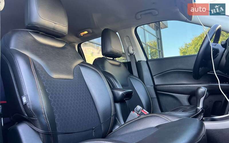 Внедорожник / Кроссовер Jeep Compass 2019 в Ивано-Франковске