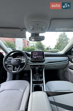 Внедорожник / Кроссовер Jeep Compass 2022 в 