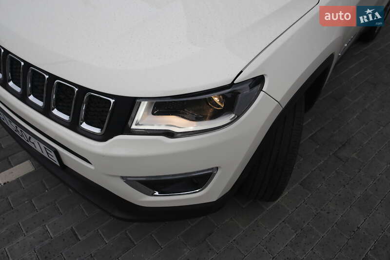 Внедорожник / Кроссовер Jeep Compass 2017 в Кременчуге