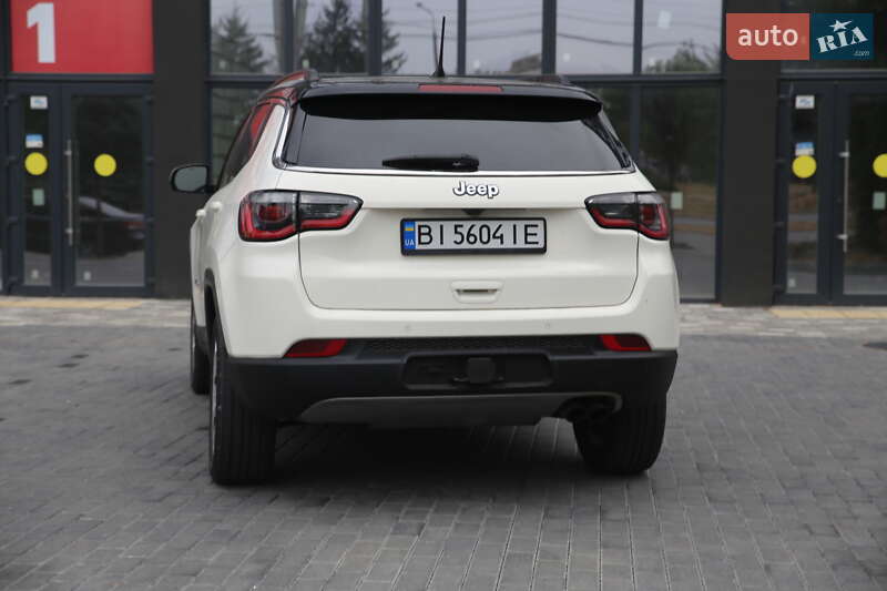 Внедорожник / Кроссовер Jeep Compass 2017 в Кременчуге